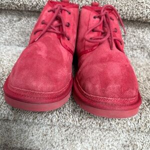 Ugg Men’s Red Suede Lace-Up Boots